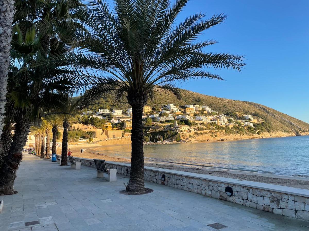 Apartamento Tranquility, Sun, Breathtaking Views & 7 Minutes Drive To Sea Benitachell Exterior foto